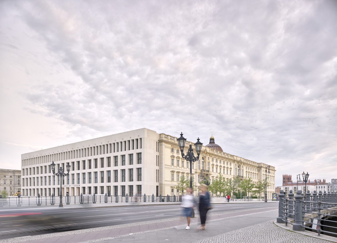 Ost_und_Nordfassade_Humboldtforum_c_Stiftung_Humboldt_Forum_im_Berliner_Schloss_Foto_Alexander_Schippel