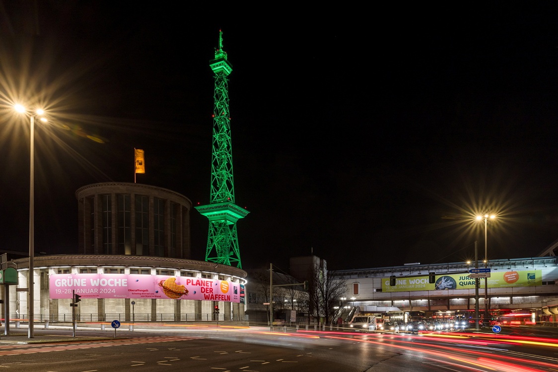 Eingänge-Z2631_c_Johannes_Zappe