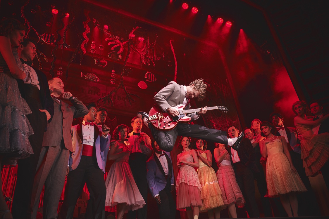 ZIZ_Prio_1Caden Brauch (Marty McFly) and Company