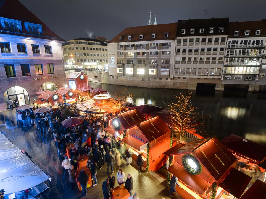 Nuernberg_13_Feuerzangenbowle_03_(c)Uwe_Niklas