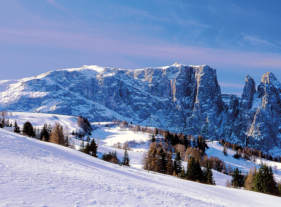 Suedtirol_02--Seiseralm--Blick-auf-den-Schlern