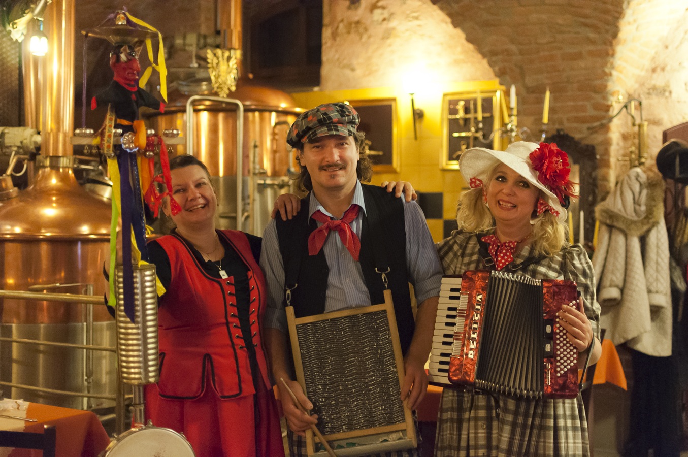 Chefin_und_Musikprogramm